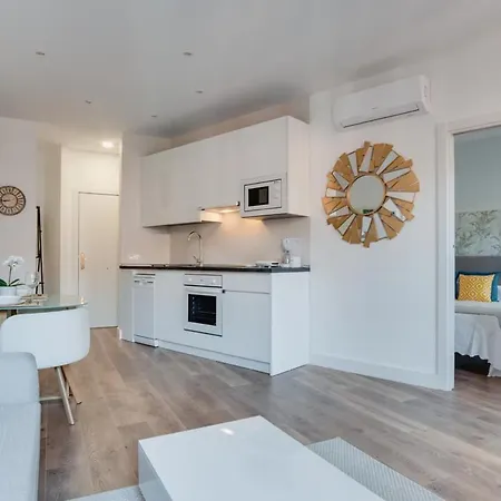 Alin Sea Apartment Mamaia