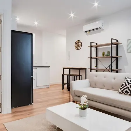 Alin Sea Apartment *